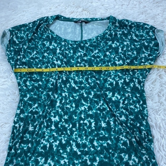 The North Face Tee - Picture 3 of 5